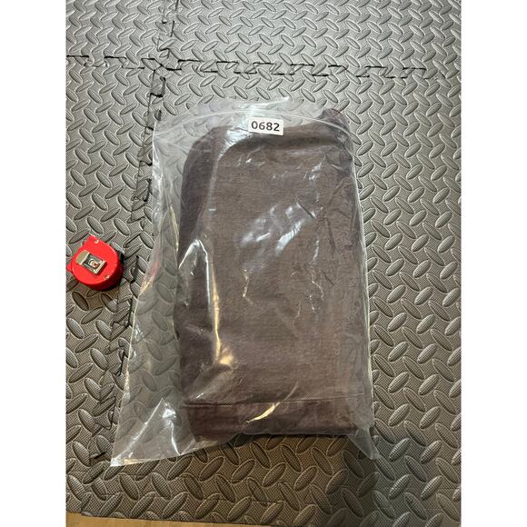 Abercrombie and Fitch the 90s High Rise Relaxed Jean Brown Plus Size 36/22R - Picture 7 of 7